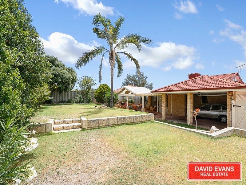 2 Drammen Elbow, Merriwa WA 6030