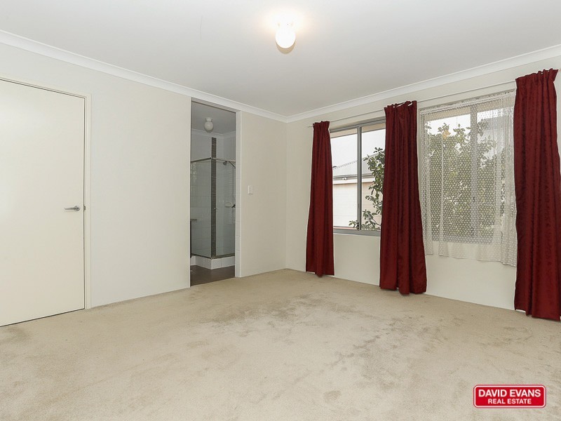 15 Airlie Chase, Clarkson WA 6030
