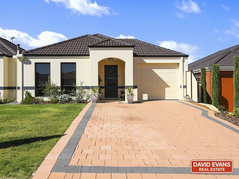 2/8 Trinity Way, Clarkson WA 6030