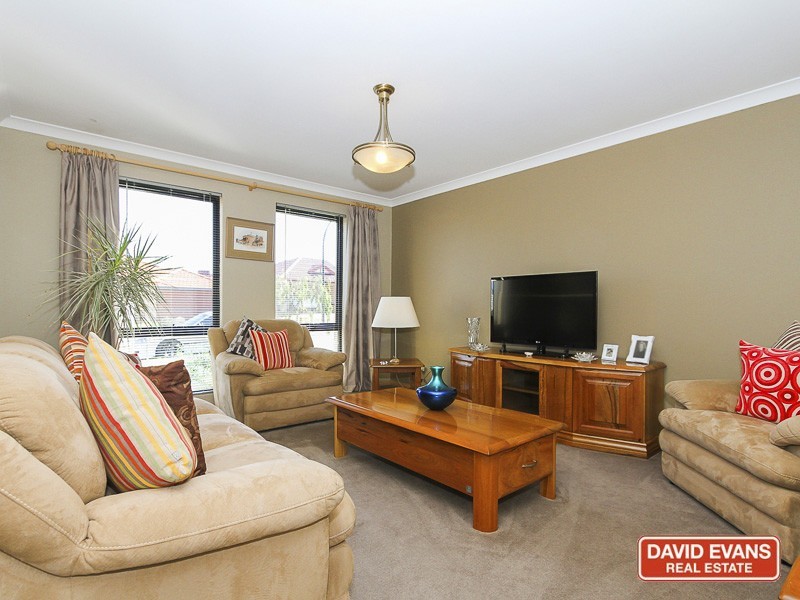 2/8 Trinity Way, Clarkson WA 6030