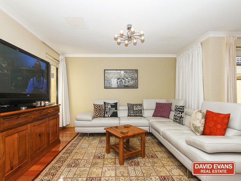 2/8 Trinity Way, Clarkson WA 6030