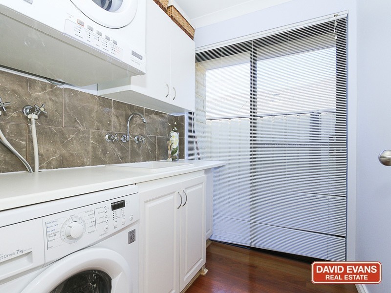 2/8 Trinity Way, Clarkson WA 6030