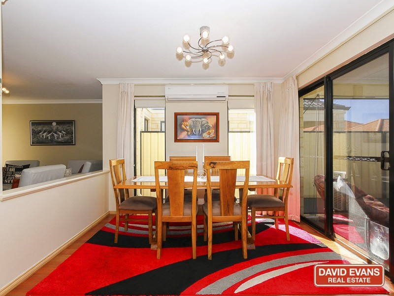 2/8 Trinity Way, Clarkson WA 6030