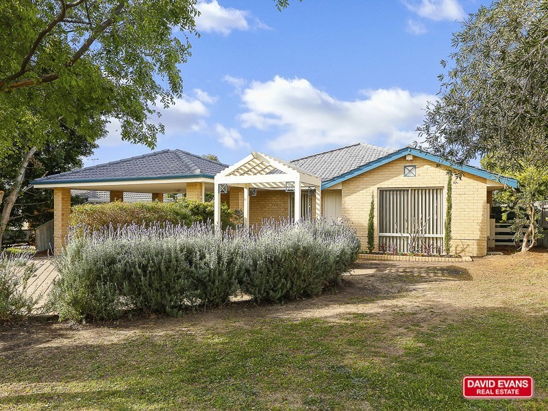 9 Sandow Green, Clarkson WA 6030