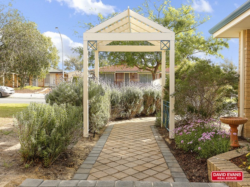 9 Sandow Green, Clarkson WA 6030