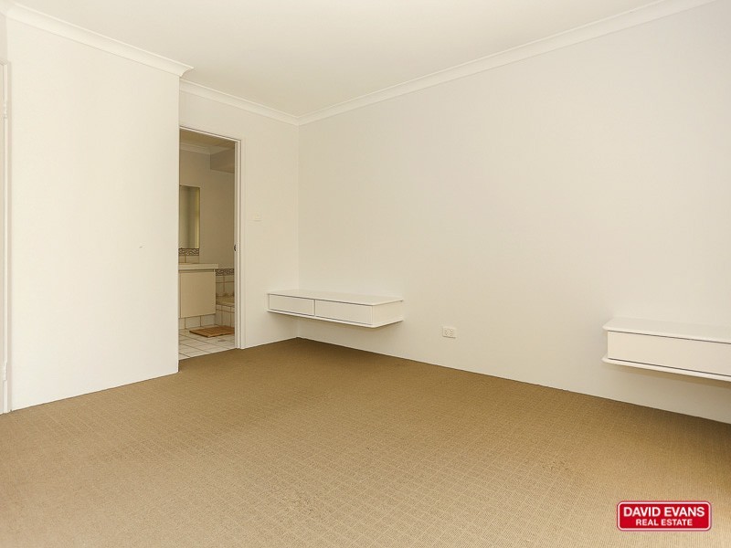 9 Sandow Green, Clarkson WA 6030