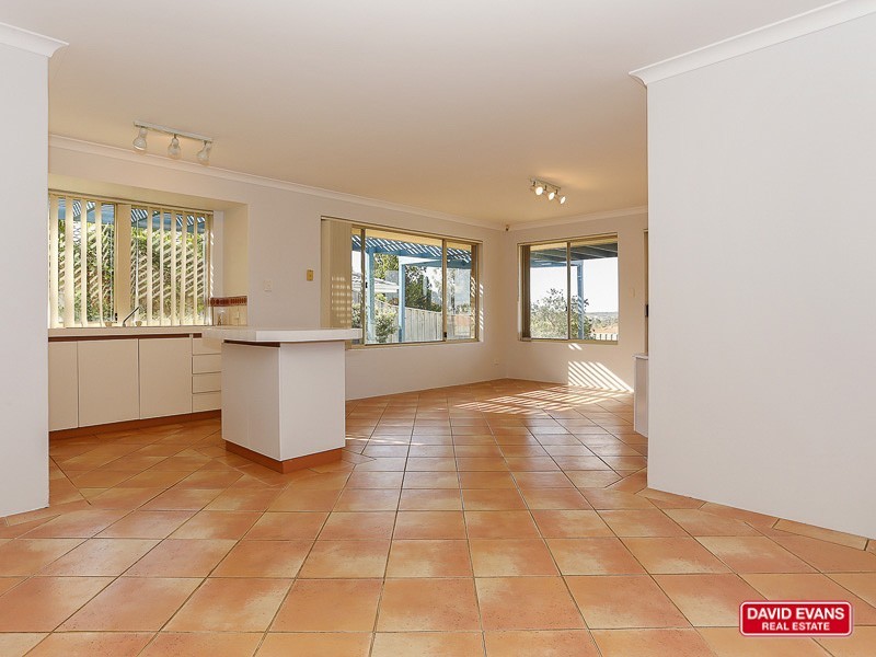 9 Sandow Green, Clarkson WA 6030