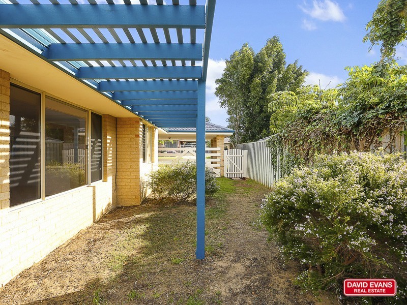 9 Sandow Green, Clarkson WA 6030