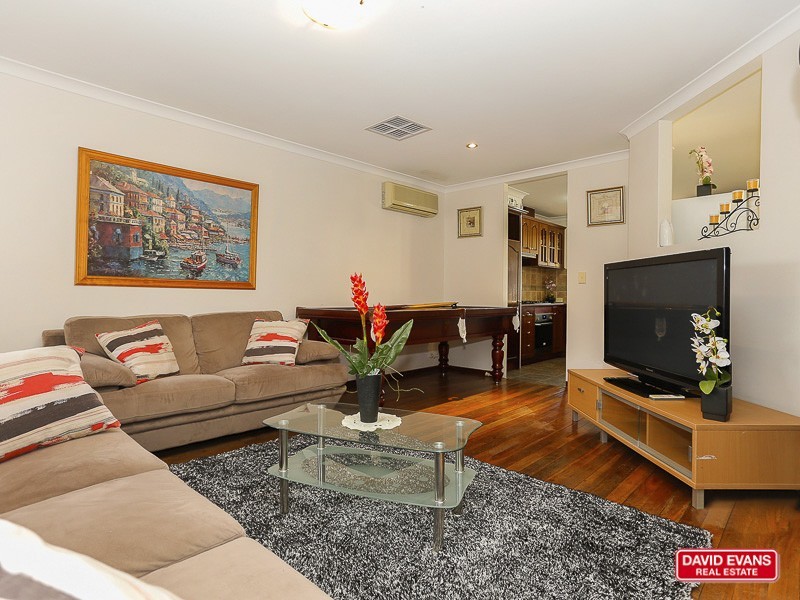 12 Throssell Place, Clarkson WA 6030