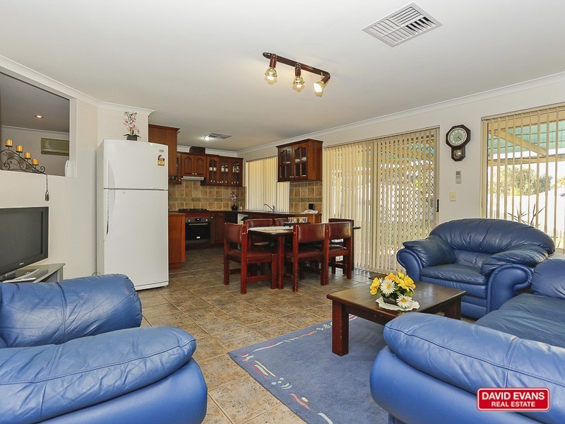 12 Throssell Place, Clarkson WA 6030