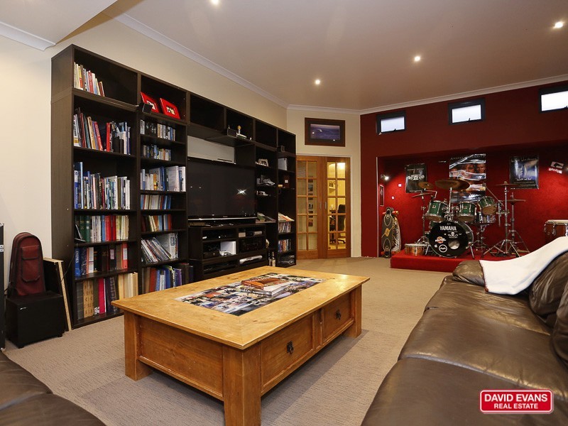 45 Belleville Gardens, Clarkson WA 6030