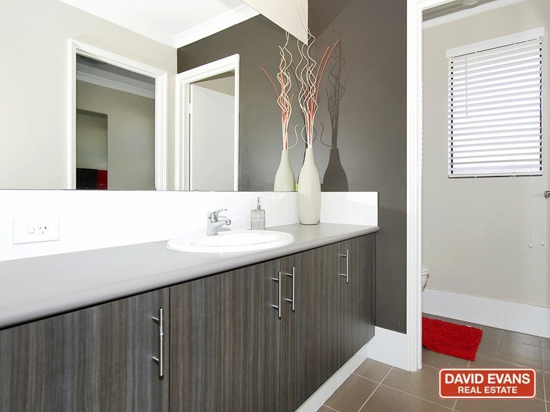 60 Chittick Way, Yanchep WA 6035