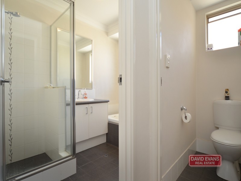 2/29B SALTERFORTH ROAD, Butler WA 6036