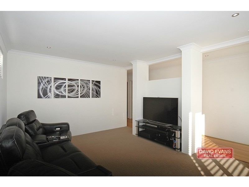 46 Cherokee Green, Clarkson WA 6030