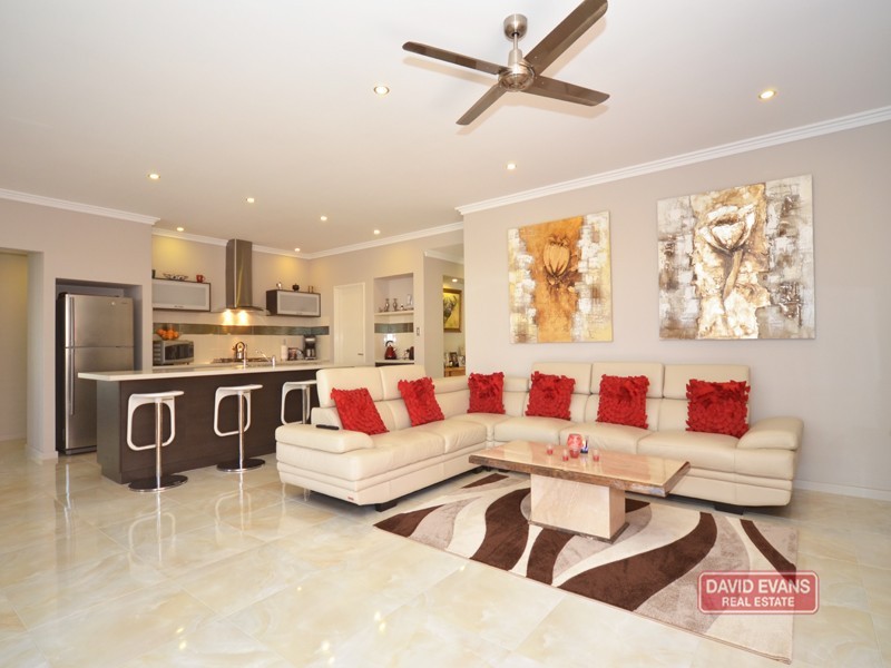 6 Helmsley Parkway, Alkimos WA 6038