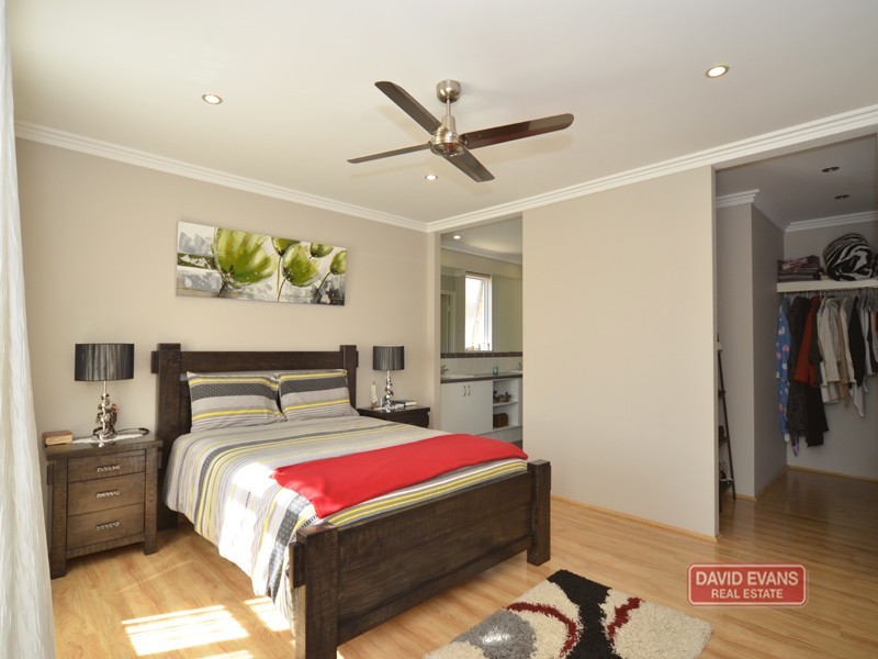 6 Helmsley Parkway, Alkimos WA 6038