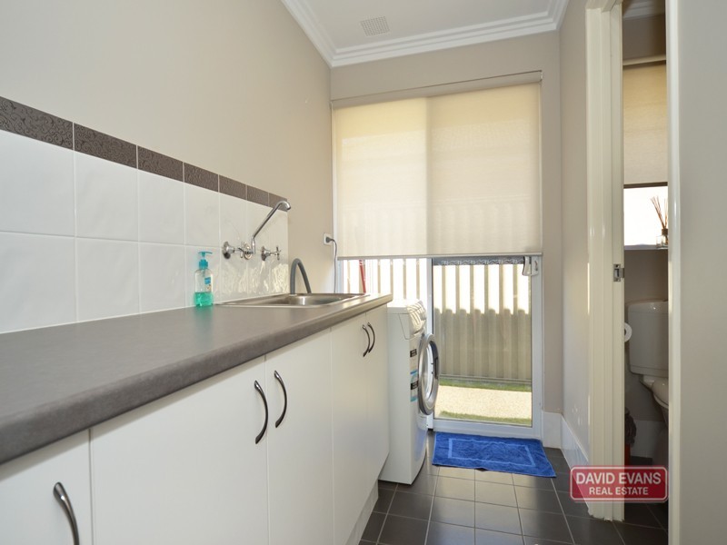 6 Helmsley Parkway, Alkimos WA 6038