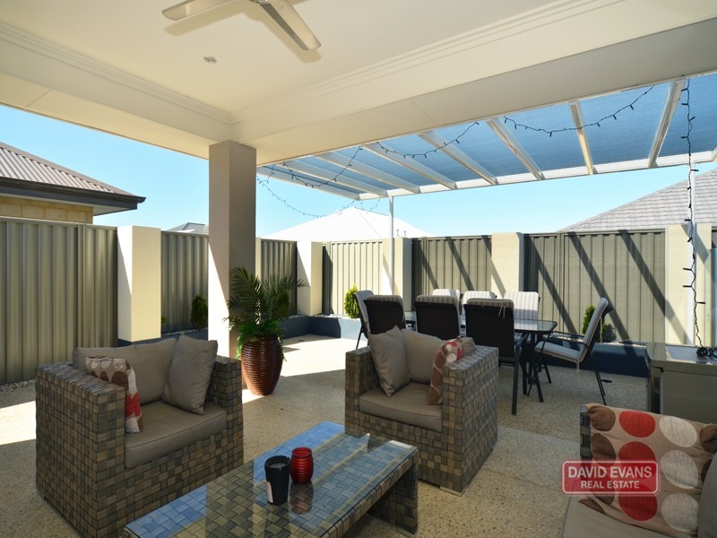 6 Helmsley Parkway, Alkimos WA 6038