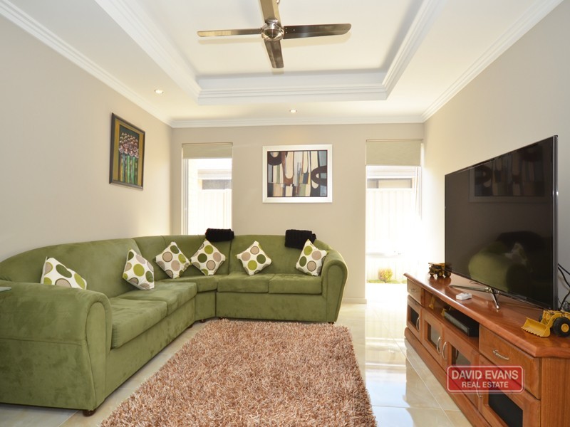 6 Helmsley Parkway, Alkimos WA 6038