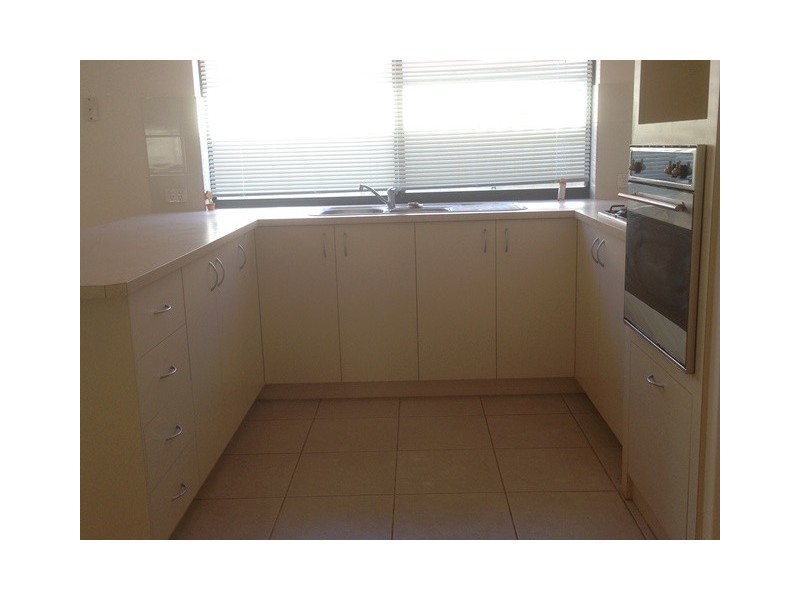 28 Apsley Bend, Tapping WA 6065