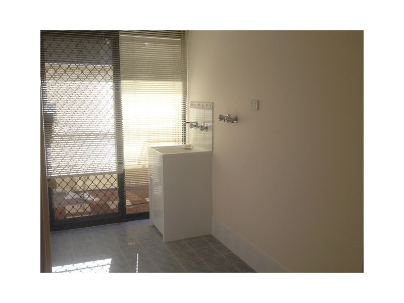 28 Apsley Bend, Tapping WA 6065