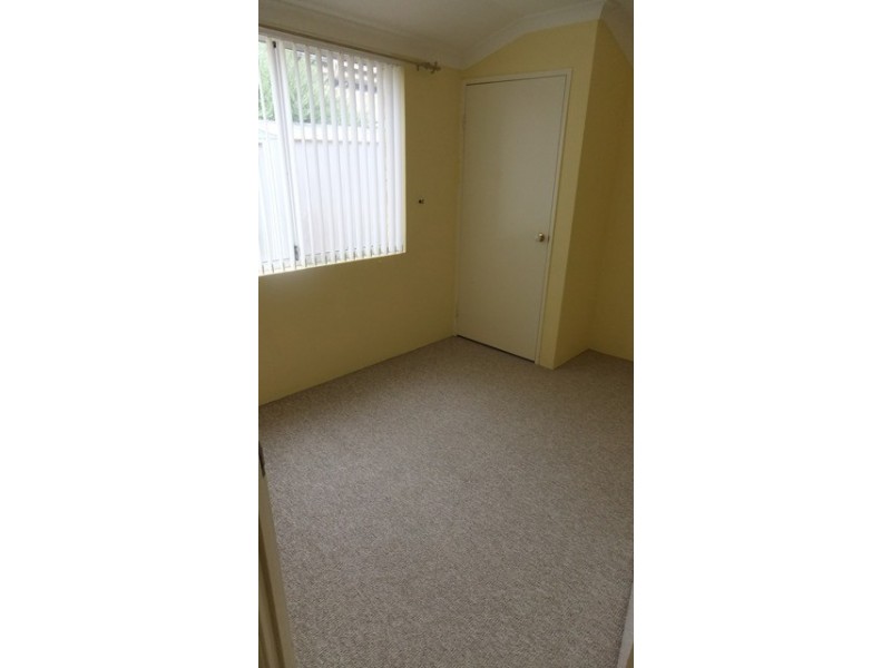 97 Macnaughton Crescent, Kinross WA 6028