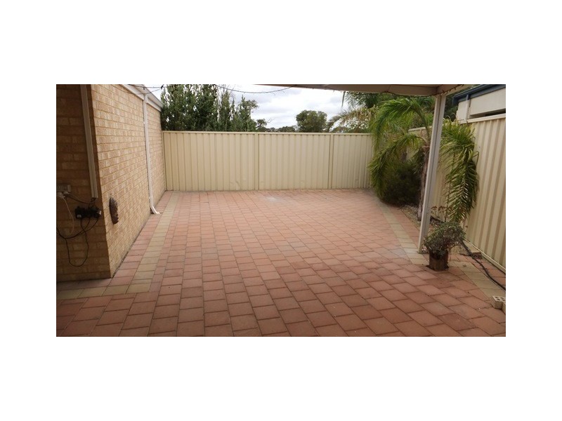 97 Macnaughton Crescent, Kinross WA 6028