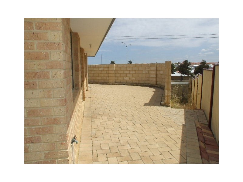 27B Loftia View, Clarkson WA 6030