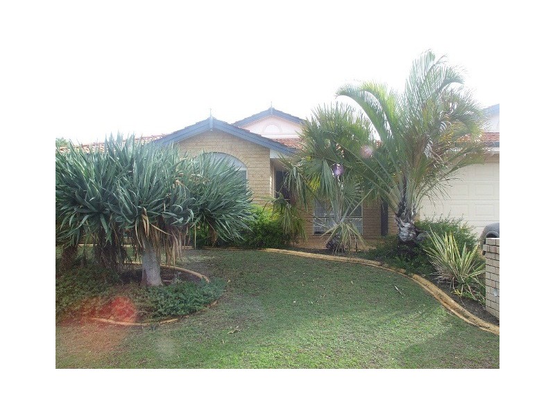 42 Santa Barbara Parade, Quinns Rocks WA 6030