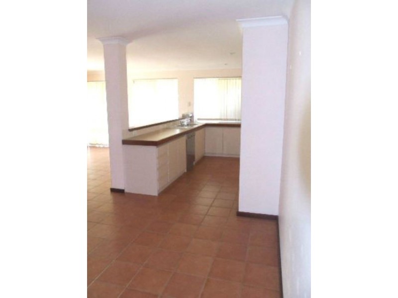 42 Santa Barbara Parade, Quinns Rocks WA 6030