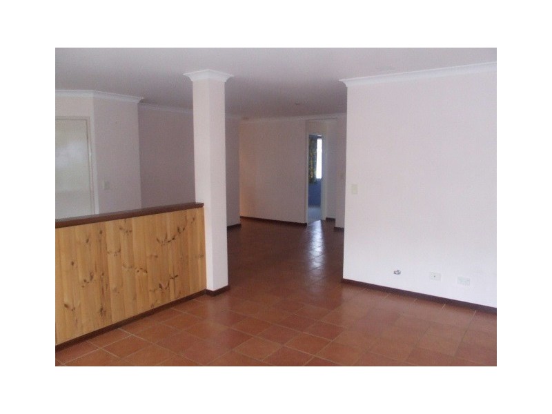 42 Santa Barbara Parade, Quinns Rocks WA 6030