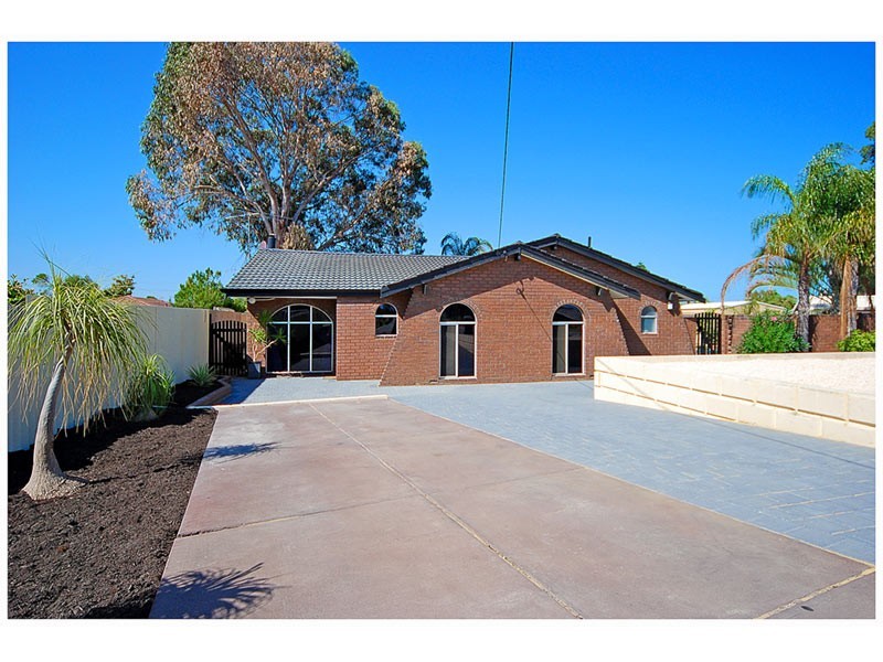 41 Wanjina Crescent, Wanneroo WA 6065