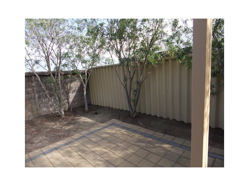 5 Eversden Crescent, Butler WA 6036