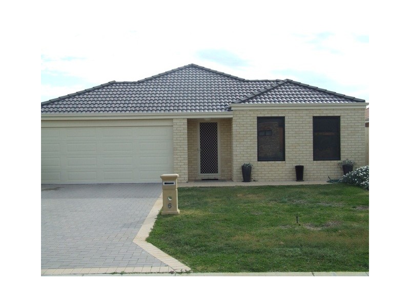 6 Caldwell Turn, Clarkson WA 6030