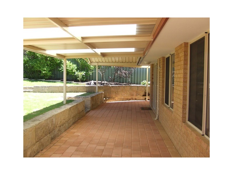 24 Lithgow Drive, Clarkson WA 6030