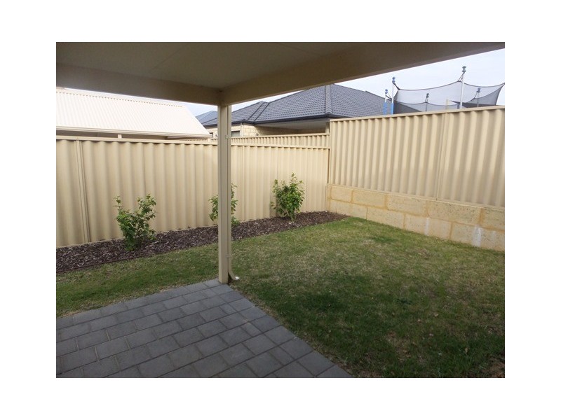 10 Verwood Green, Butler WA 6036