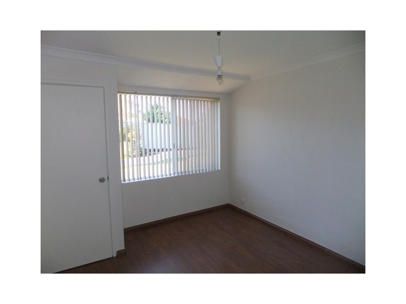 116 Balladong Loop, Carramar WA 6031