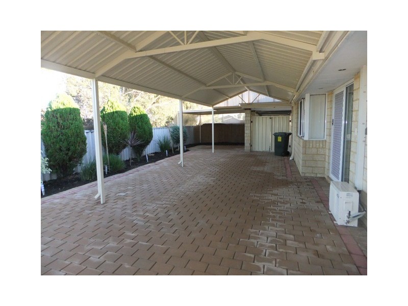 116 Balladong Loop, Carramar WA 6031