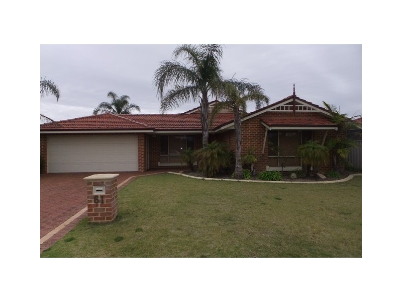 61 Balladong  Loop, Carramar WA 6031