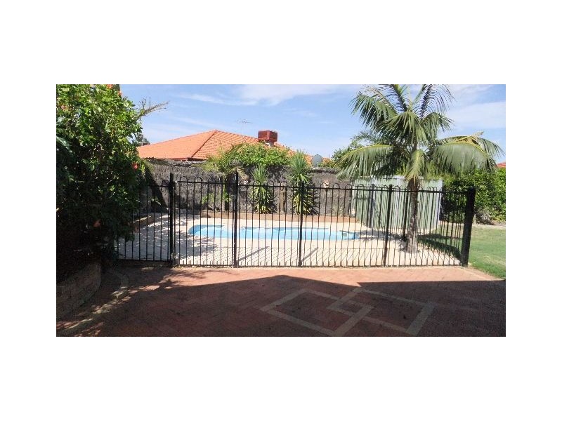 26 Glendevon Turn, Kinross WA 6028