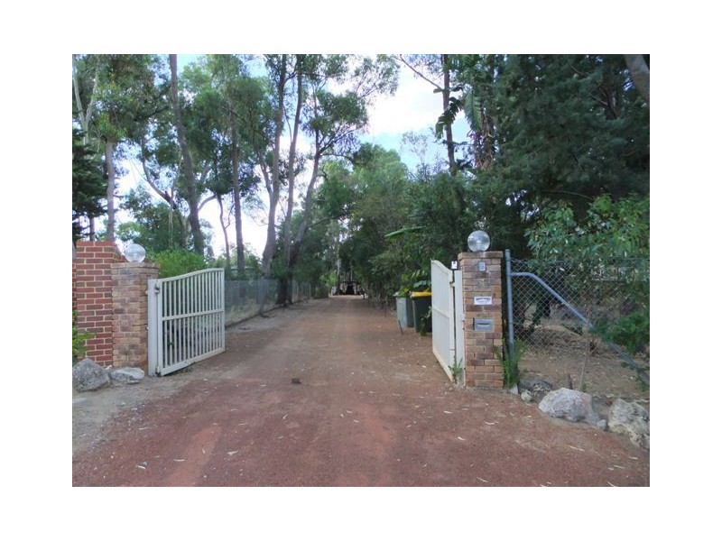 95 Sublime Glade, Carramar WA 6031