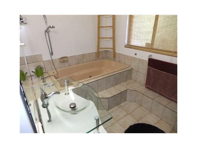 95 Sublime Glade, Carramar WA 6031