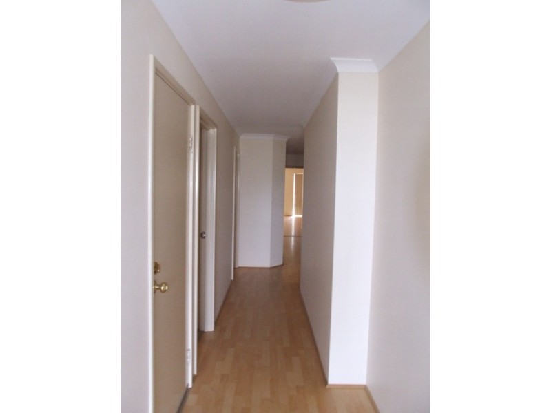 35 Riverlinks Drive, Clarkson WA 6030