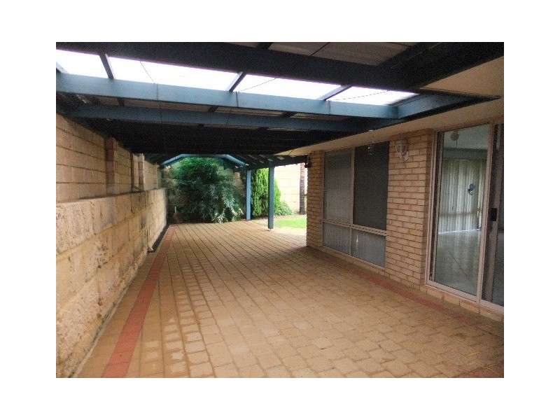 6 Swindon Lane, Currambine WA 6028