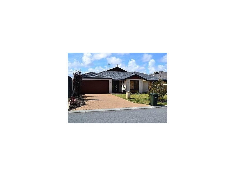 14 Enfield Turn, Carramar WA 6031