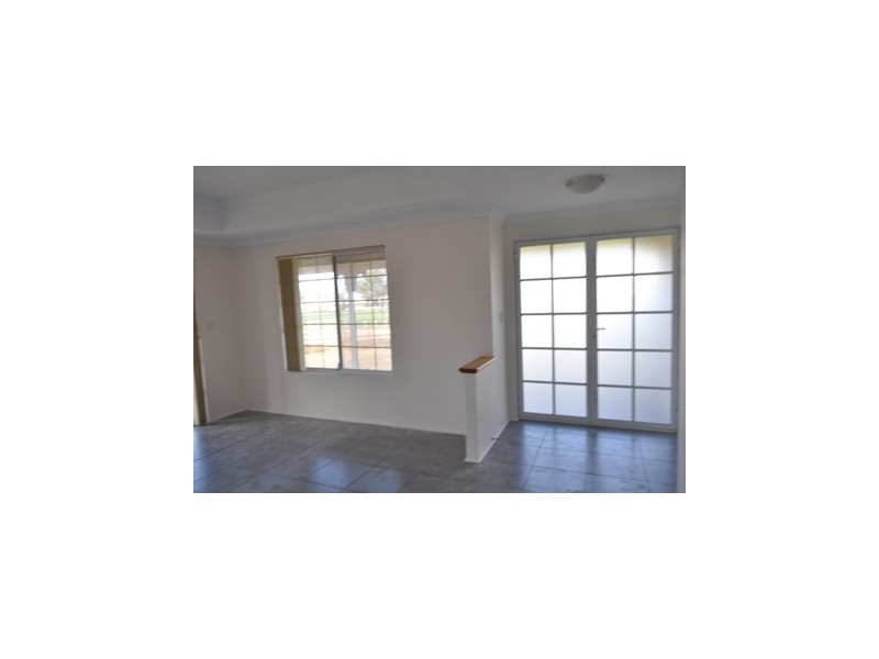 32 Sirius Ramble, Quinns Rocks WA 6030