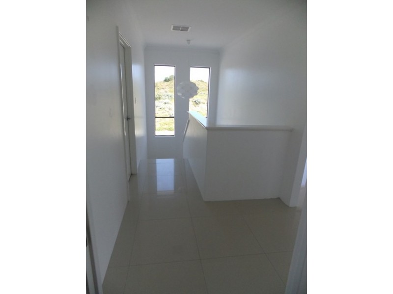 44 Seadrift Street, Yanchep WA 6035