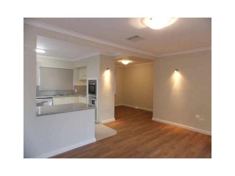 44 Civic Drive, Wanneroo WA 6065