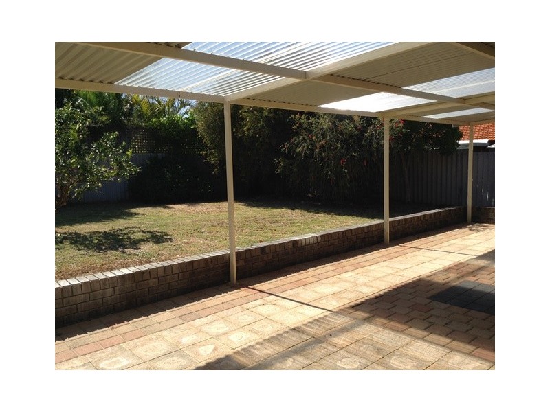 44 Civic Drive, Wanneroo WA 6065