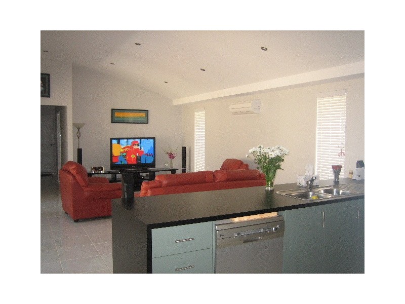 10 Myall Fairway, Clarkson WA 6030